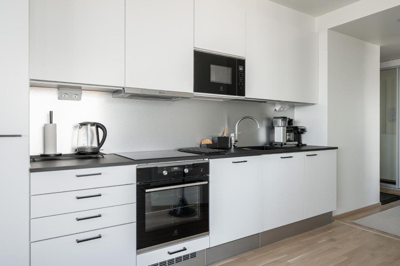 Stunning Views 11Th Floor 2Br Home With Sauna - Hosted By 2Ndhomes タンペレ エクステリア 写真