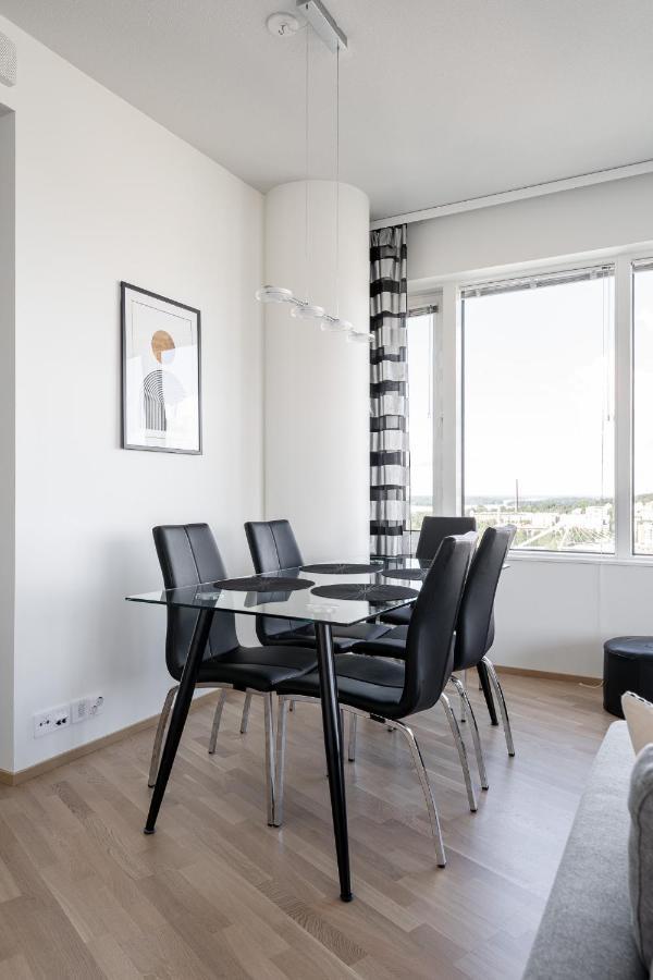 Stunning Views 11Th Floor 2Br Home With Sauna - Hosted By 2Ndhomes タンペレ エクステリア 写真