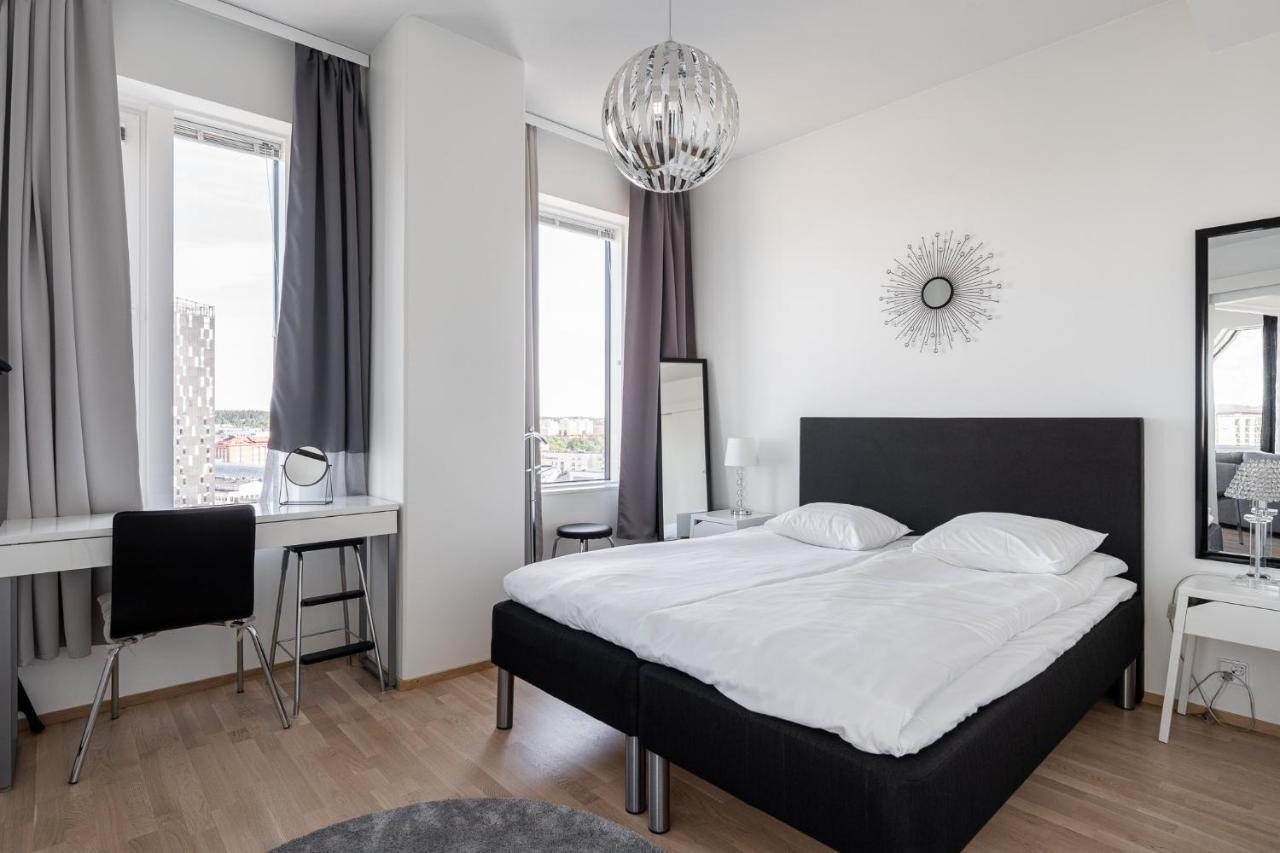 Stunning Views 11Th Floor 2Br Home With Sauna - Hosted By 2Ndhomes タンペレ エクステリア 写真